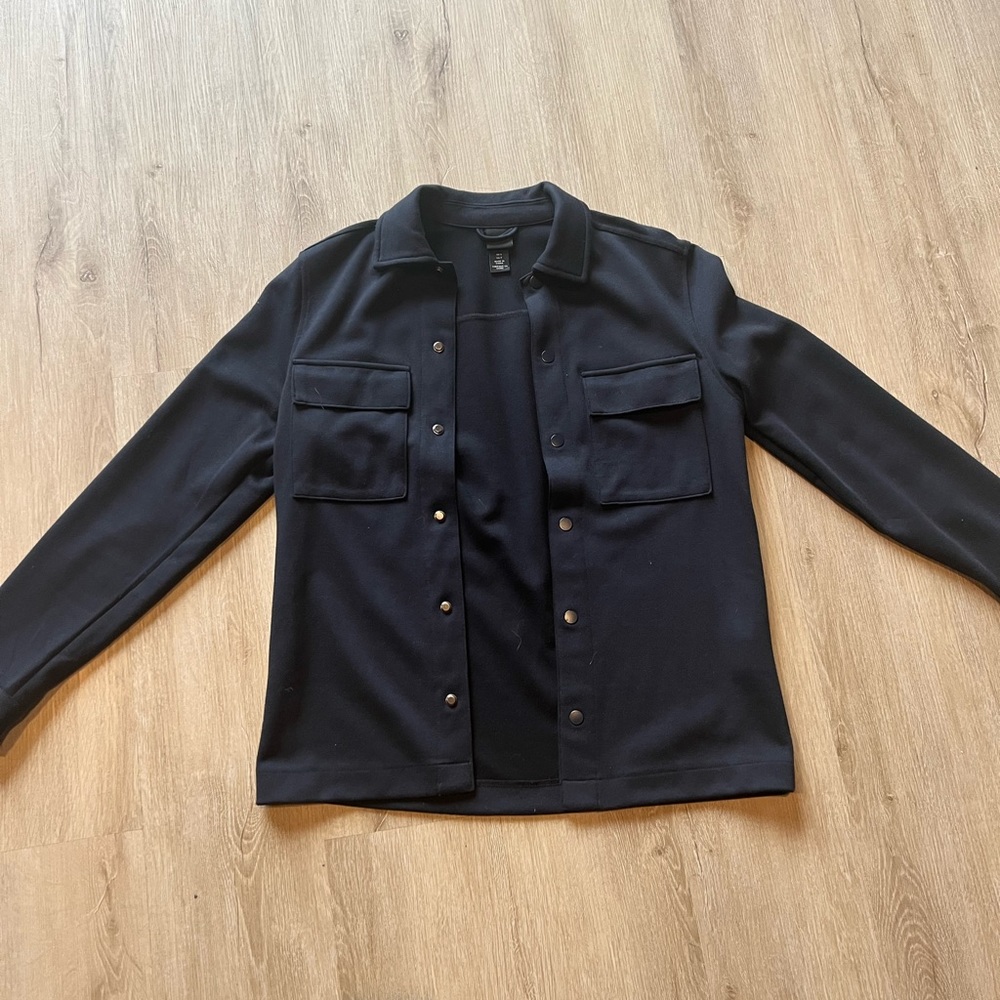 Nice dark blue over-shirt; great quality no snags on fabrics or sign of worn.
